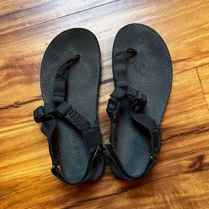 Bedrock Cairn Adventure Women 9 Black Hook Loop Thong Strap Vibram Sandals